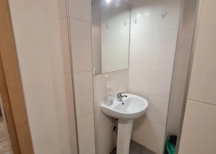 Апартаменти Hotel Room Apartment Скоп'є