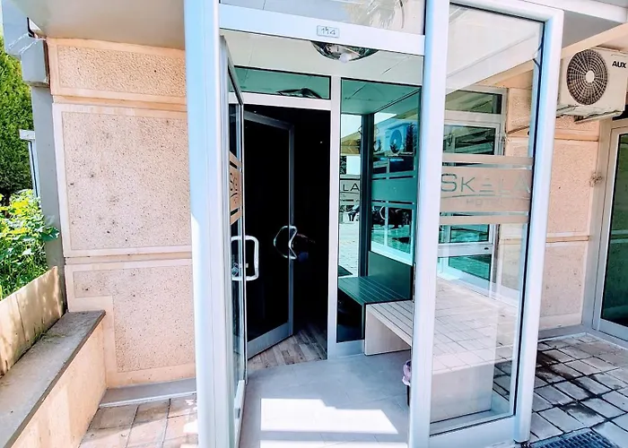 Hotel Room Apartment Скоп'є